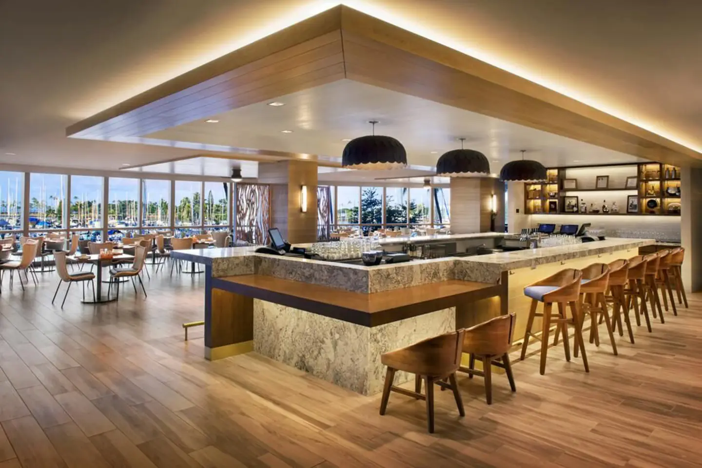 100 Sails Restaurant & Bar, Honolulu