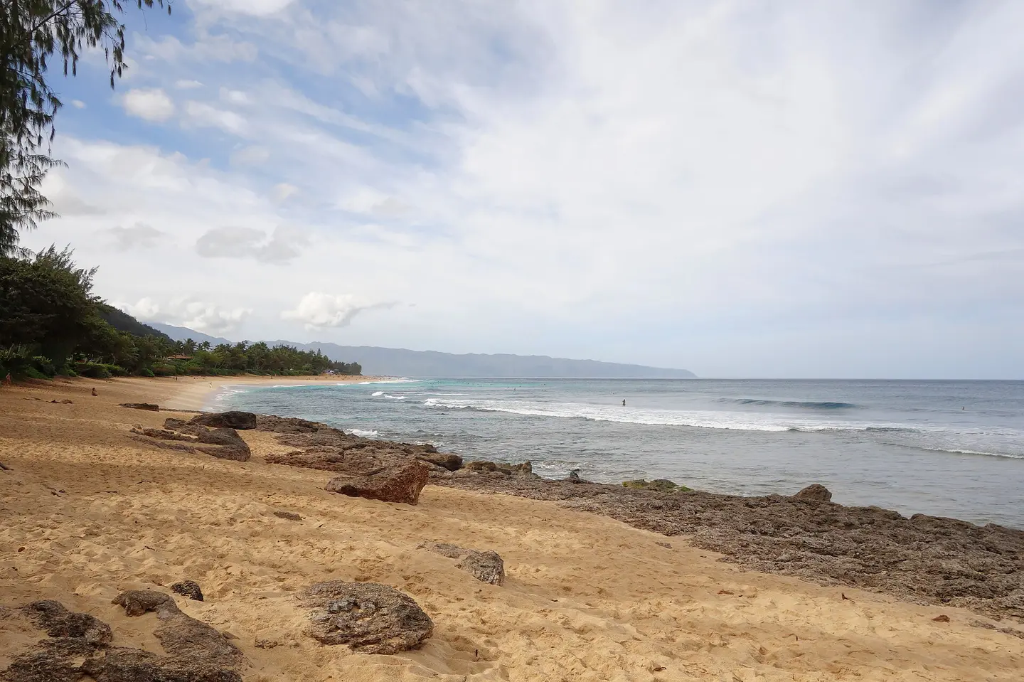 Paisaje del North Shore entre Pipeline y Sunset Beach