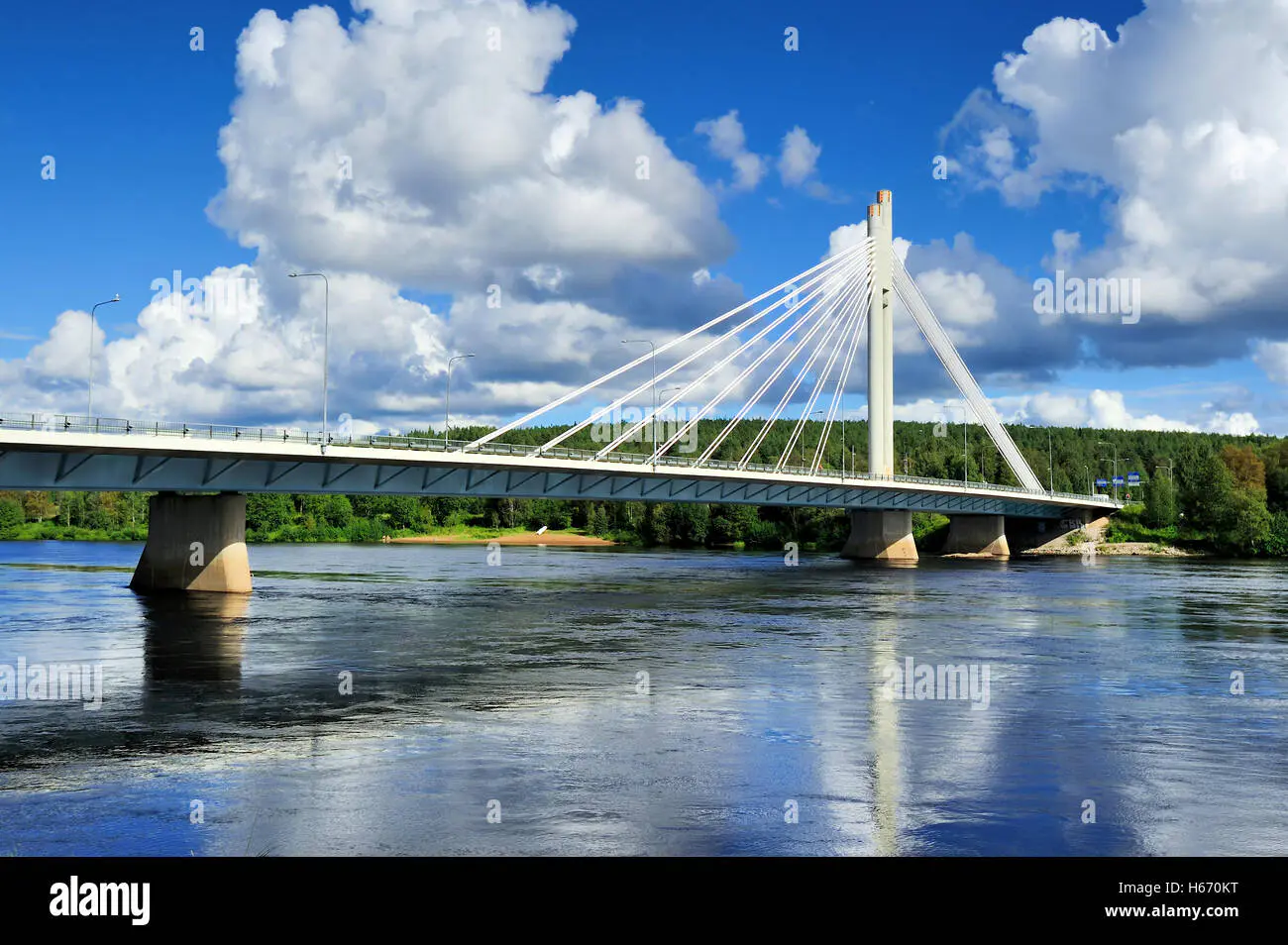 Lumberjack's Candle Bridge, Rovaniemi