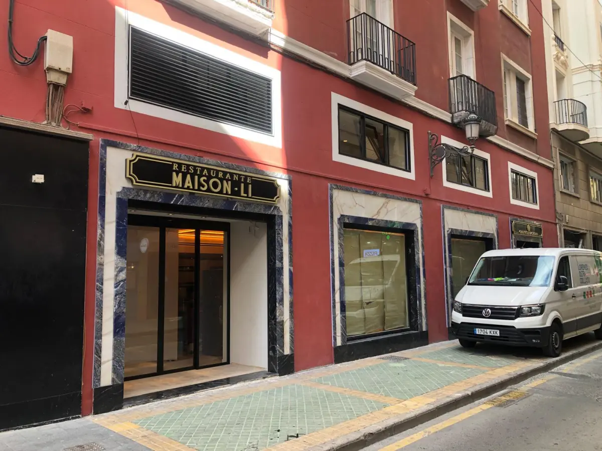 Maison Li, Alicante
