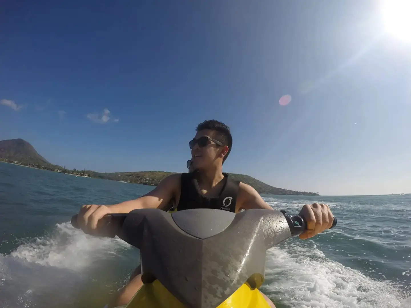 Moto de agua con H2O Sports Hawaii, Honolulu