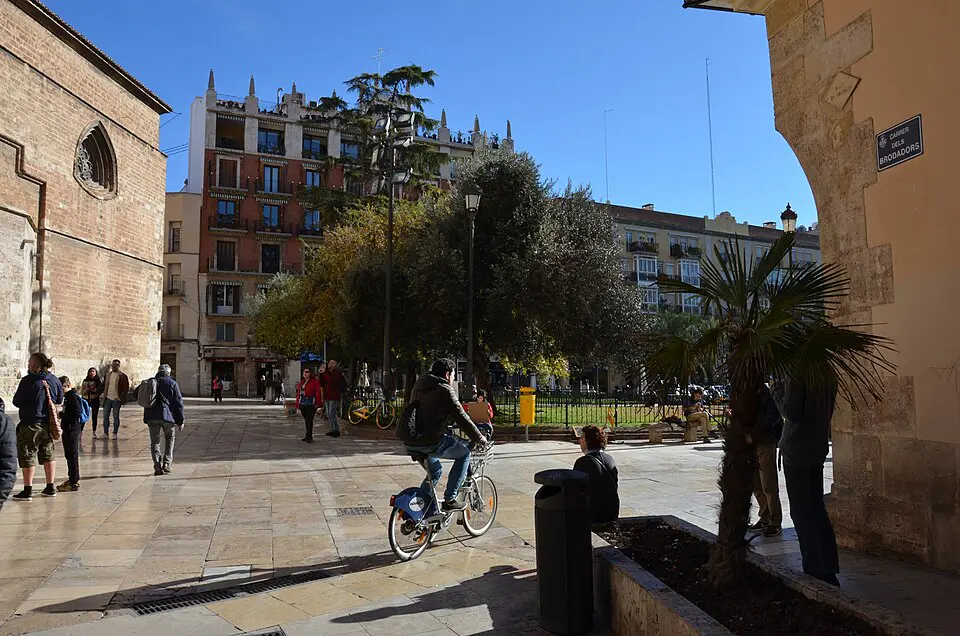 Plaza de la Reina, Valencia