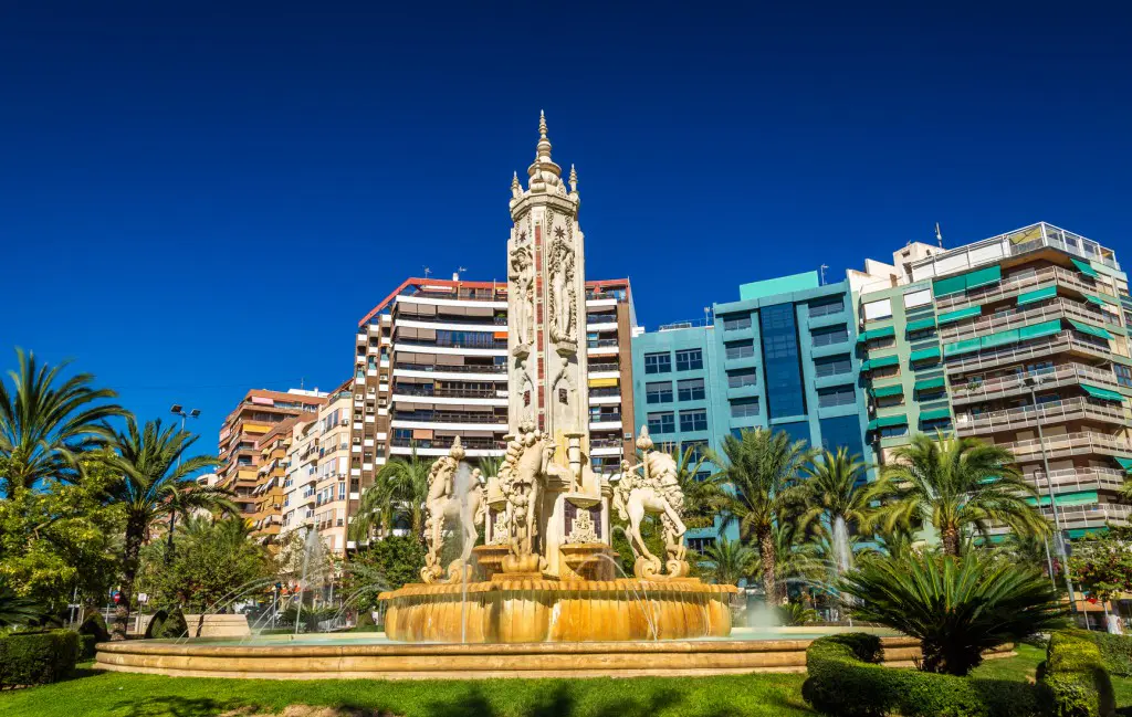 Plaza de los Luceros, Alicante