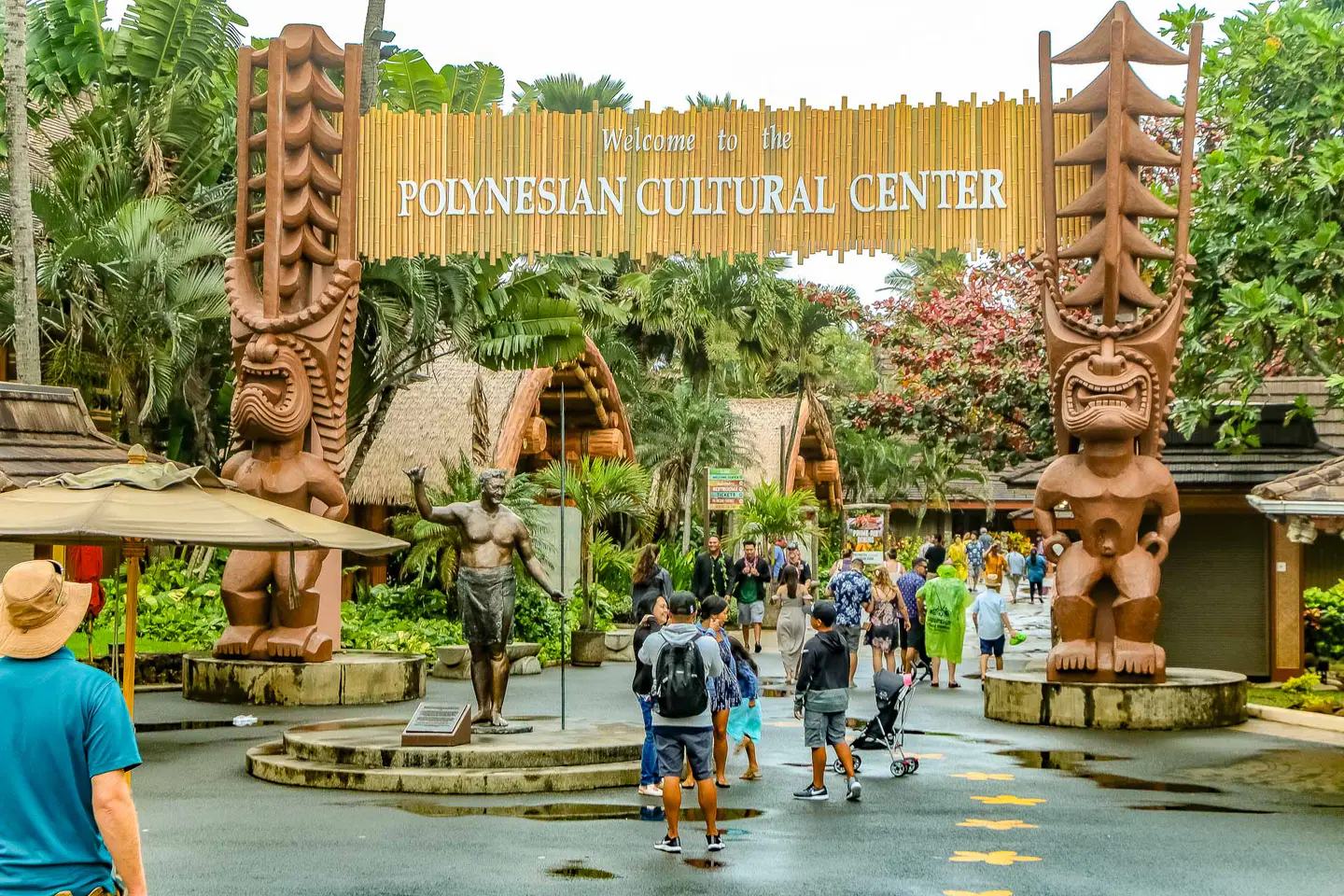 Entrada del Polynesian Cultural Center en Lā‘ie, Oʻahu