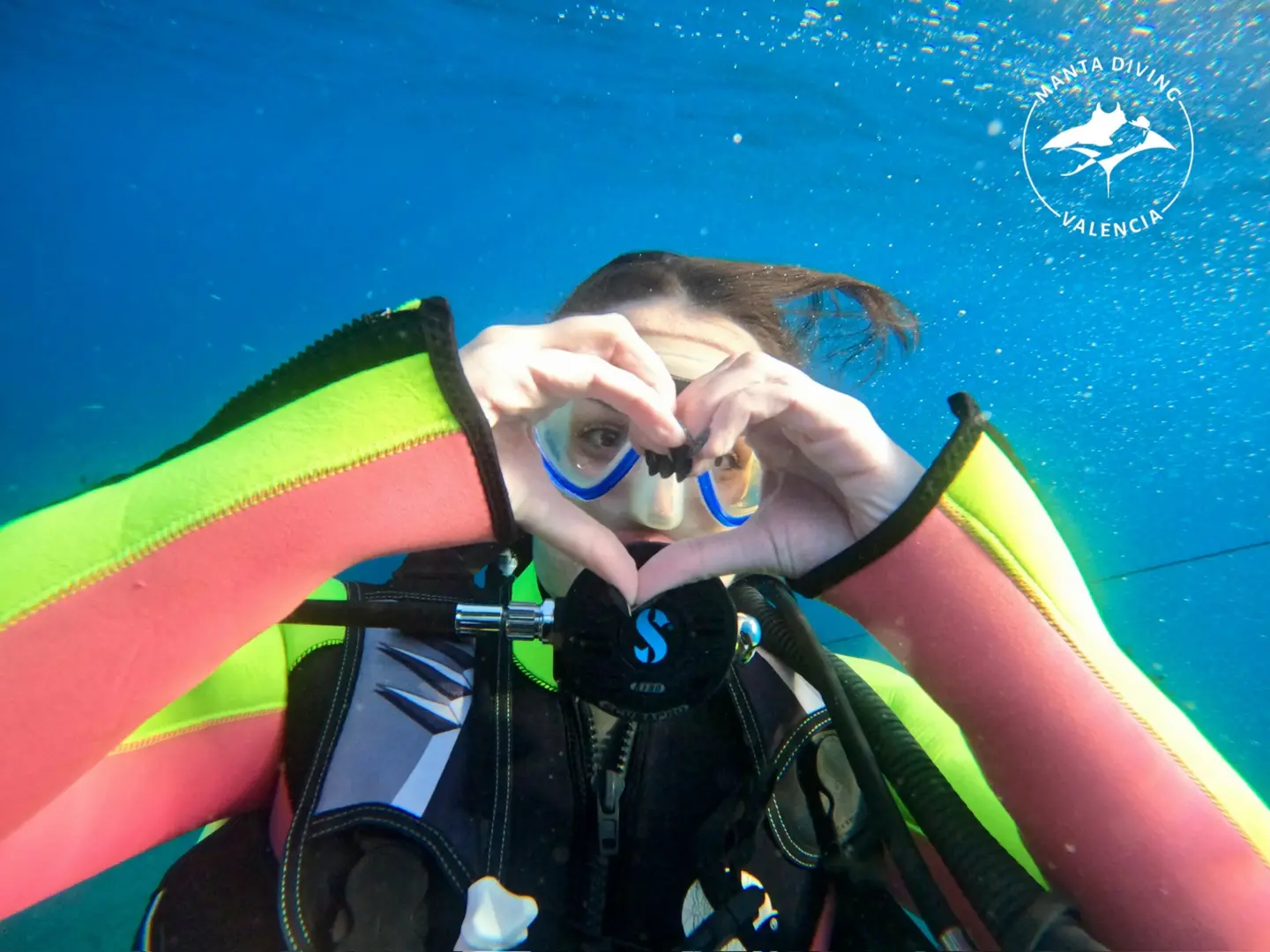 Bautismo de buceo con Manta Diving, Valencia