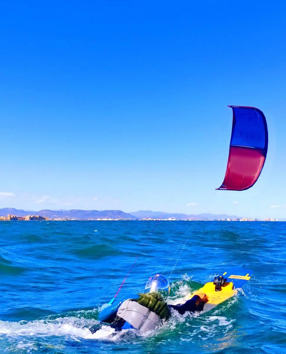 Clase de kitesurf con Ocean Republik, Valencia