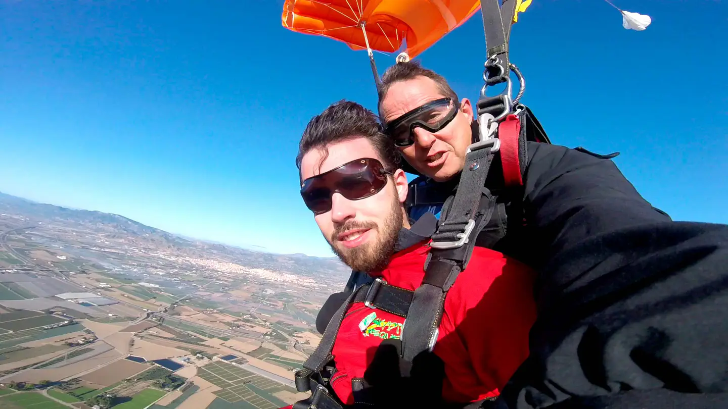 Paracaidismo con Skydive Requena, Valencia