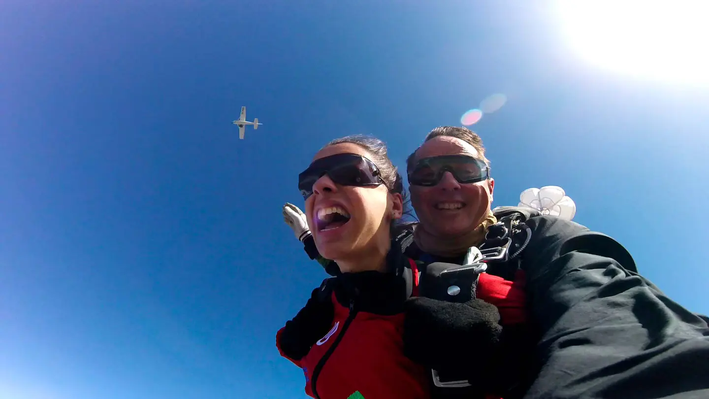 Paracaidismo con Skydive Requena, Valencia