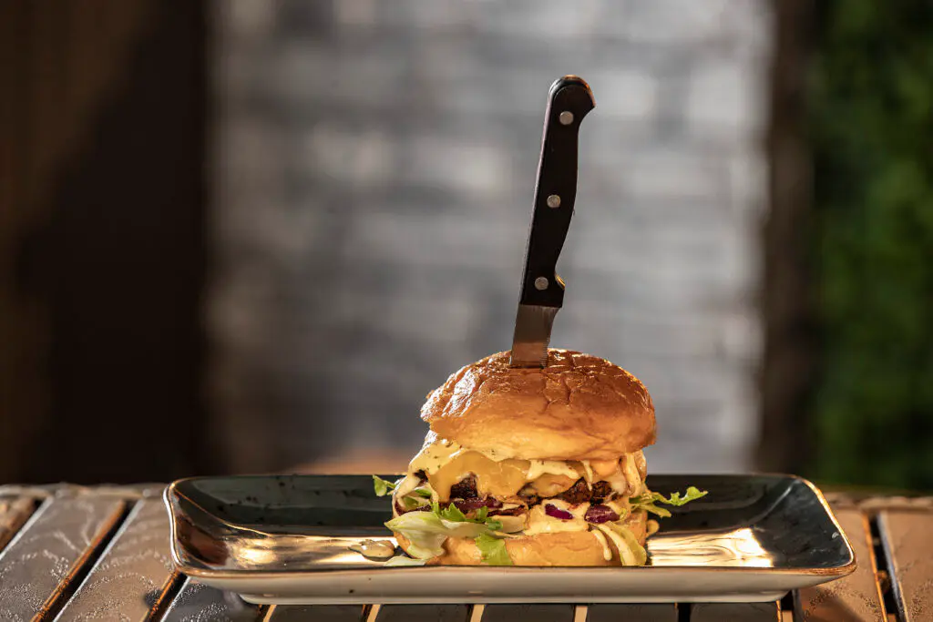Schuessler Burger, Valencia